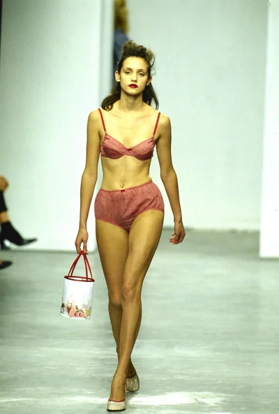 Look 32